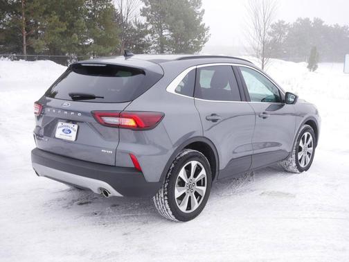 2024 Ford Escape Platinum