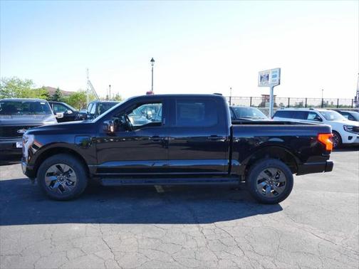 2025 Ford F-150 Lightning LARIAT