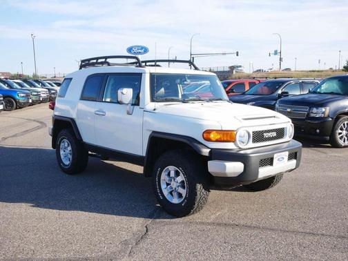 2013 Toyota FJ Cruiser Base