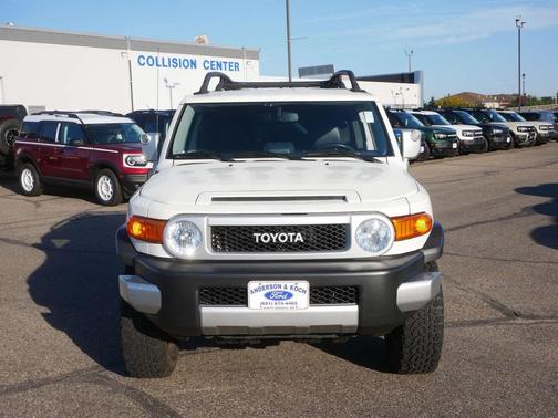 2013 Toyota FJ Cruiser Base
