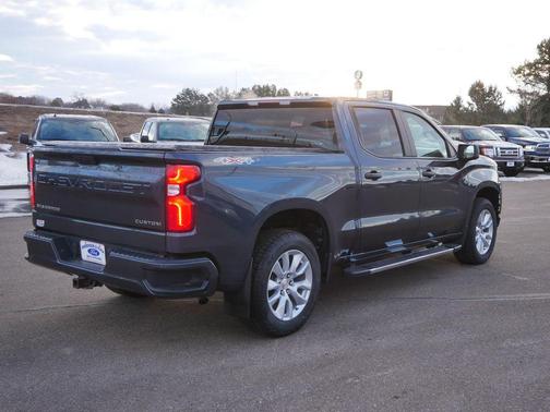 2020 Chevrolet Silverado 1500 Custom