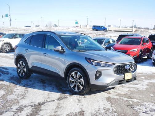 2024 Ford Escape Platinum