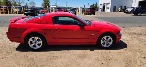 Red 2007 Ford Mustang GT Premium