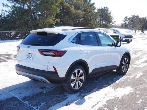 2024 Ford Escape Platinum