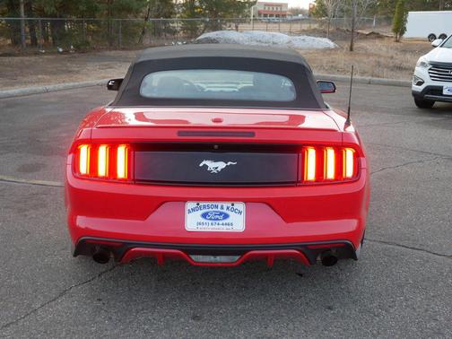 2015 Ford Mustang EcoBoost Premium