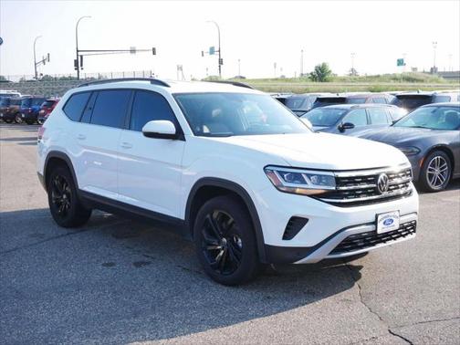 2023 Volkswagen Atlas 3.6L SE w/Technology