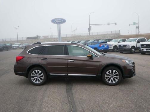 2019 Subaru Outback 3.6R Touring