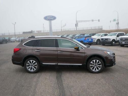 2019 Subaru Outback 3.6R Touring