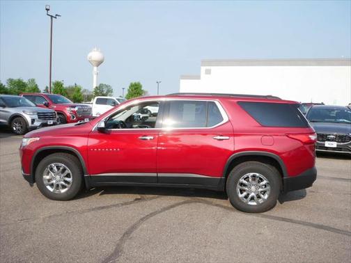 2020 Chevrolet Traverse LT Cloth