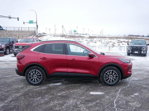 2025 Ford Escape PHEV SE