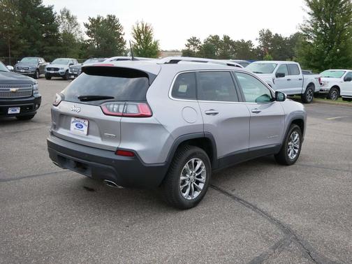 2021 Jeep Cherokee Latitude Lux