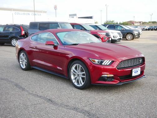 2016 Ford Mustang EcoBoost Premium