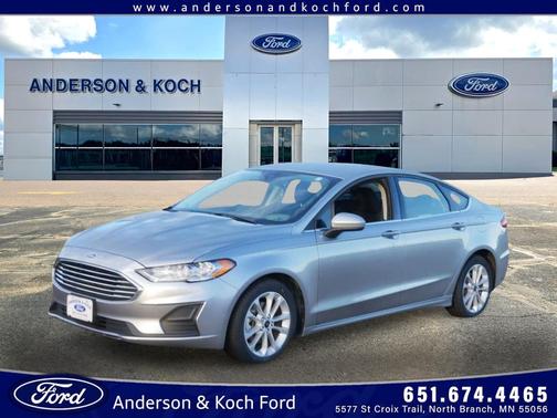 2020 Ford Fusion SE