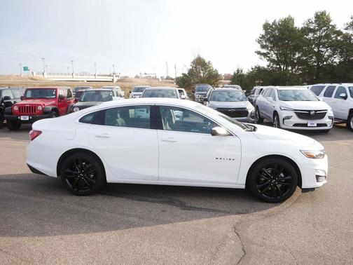 2025 Chevrolet Malibu 1LT
