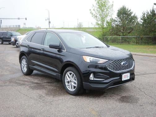 Agate Black Metallic 2024 Ford Edge SEL