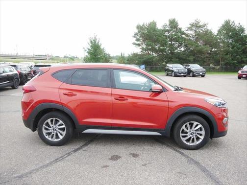 2017 Hyundai TUCSON SE Plus