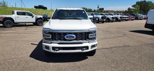 Star White Metallic Tri-Coat 2023 Ford F-350 Platinum