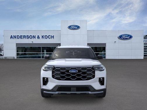 Space White Metallic 2026 Ford Explorer Platinum