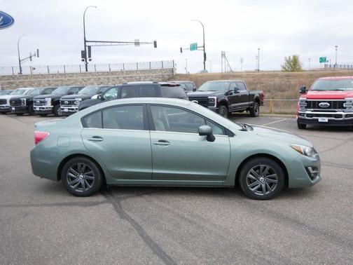 2016 Subaru Impreza 2.0i Premium