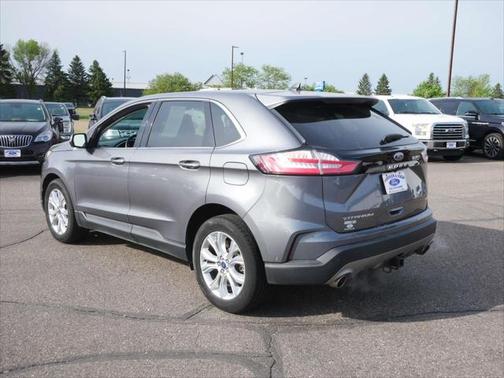 2021 Ford Edge Titanium