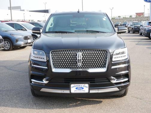 2019 Lincoln Navigator Select