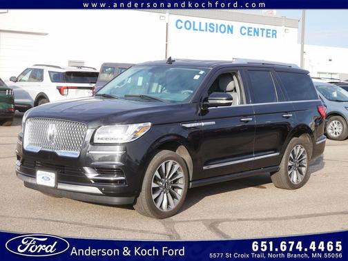 2019 Lincoln Navigator Select