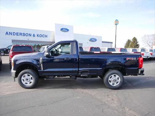 2025 Ford F-350 XLT