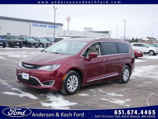 2019 Chrysler Pacifica Touring L