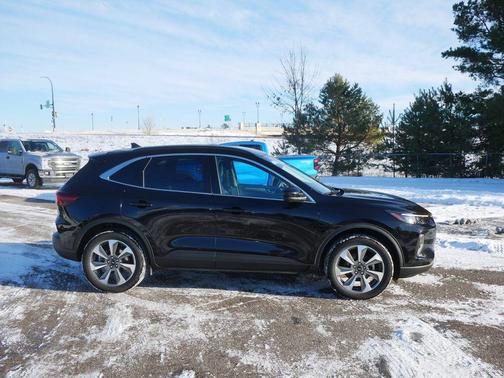 2024 Ford Escape Platinum