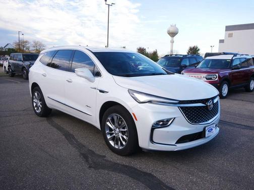 2022 Buick Enclave AWD Avenir