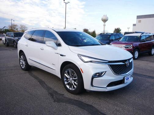 2022 Buick Enclave AWD Avenir