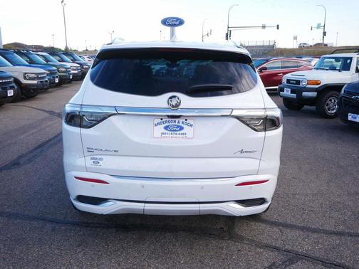2022 Buick Enclave AWD Avenir