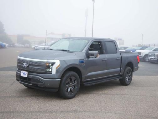 2025 Ford F-150 Lightning LARIAT