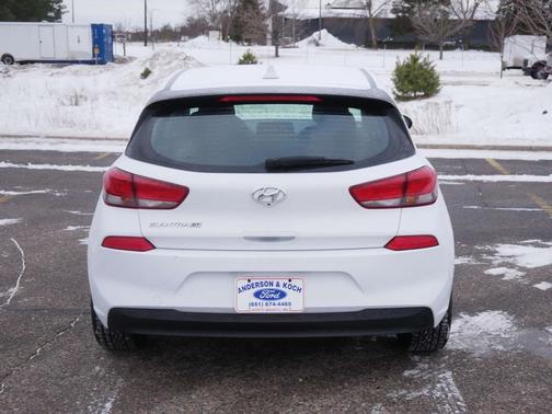 2018 Hyundai Elantra GT Base