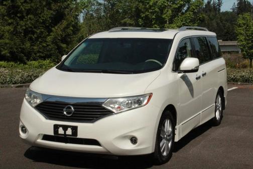 White Pearl 2014 Nissan Quest SL