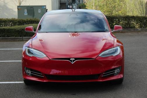 2020 Tesla Model S Long Range Plus