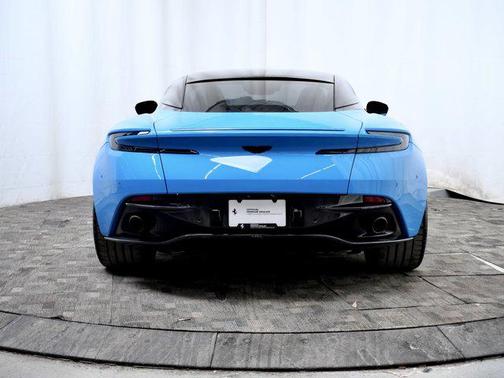 2024 Aston Martin DB12 Coupe