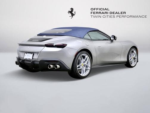 Aluminum Lucido 2024 Ferrari Roma Spider Base