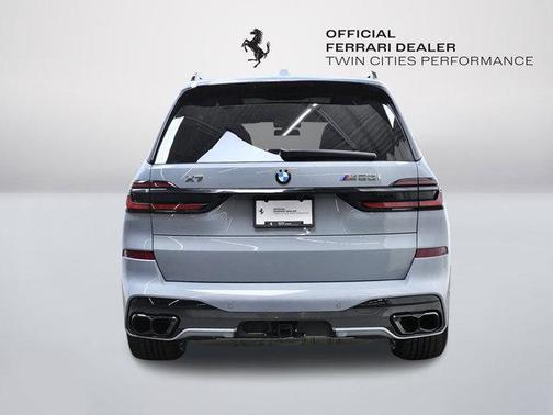 2025 BMW X7 M60i
