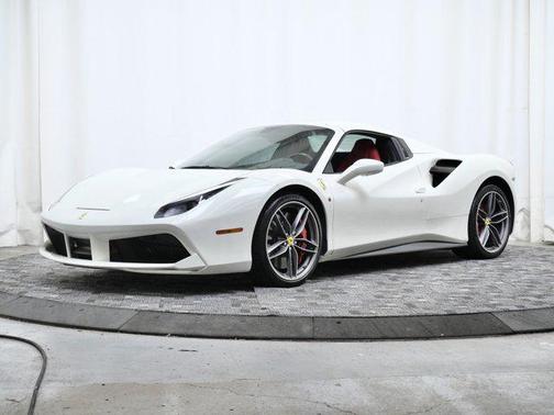 2019 Ferrari 488 Spider Base