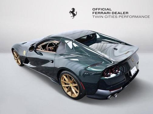 2023 Ferrari 812 GTS Base