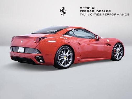 2012 Ferrari California Base