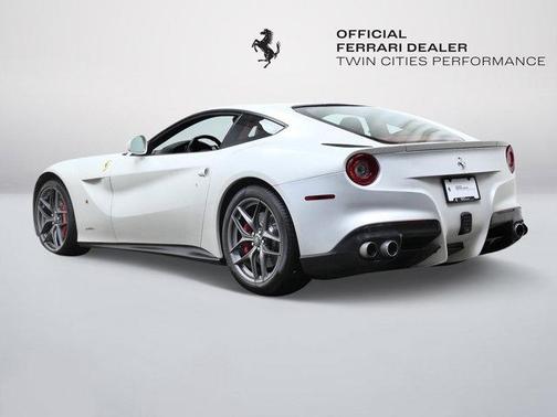 2015 Ferrari F12berlinetta Base