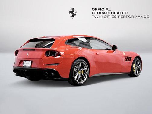2018 Ferrari GTC4Lusso T