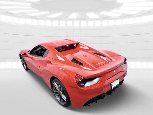 2018 Ferrari 488 Spider Base