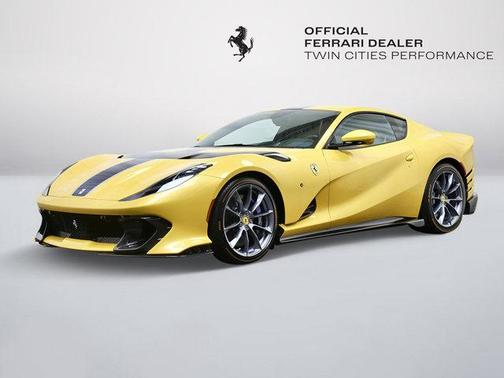 2023 Ferrari 812 Competizione Coupe