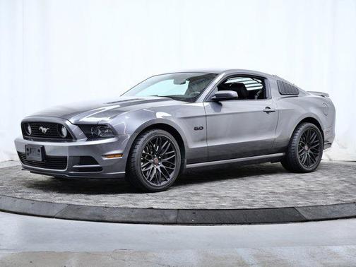2013 Ford Mustang GT Premium