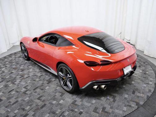 2023 Ferrari Roma Base
