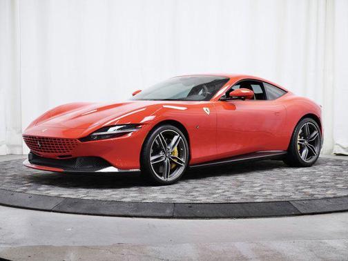 2023 Ferrari Roma Base