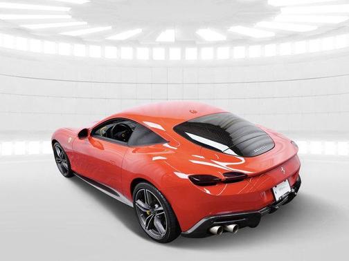 2023 Ferrari Roma Base